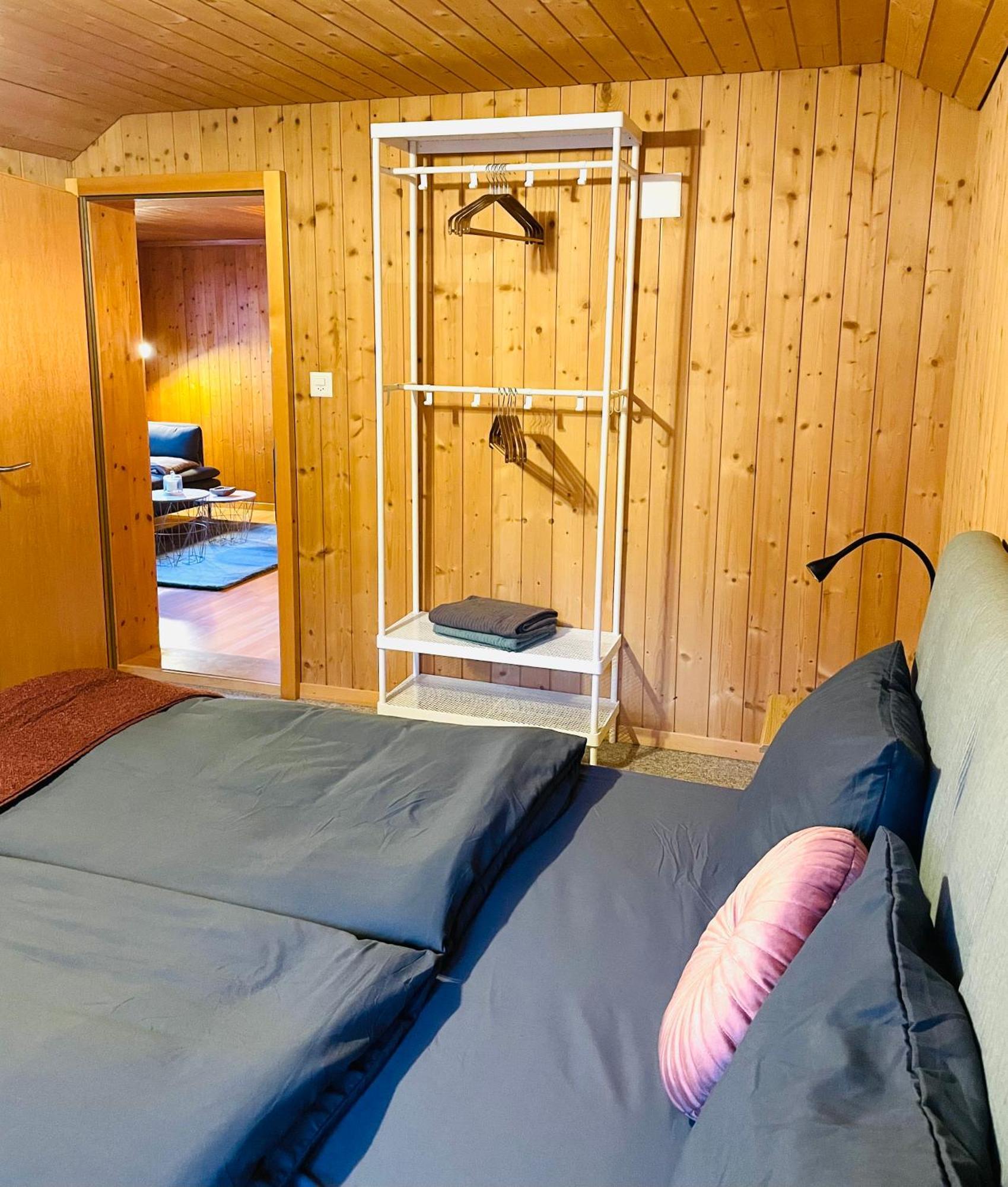 Charming, Well-Equipped Alpine Apartment Kandersteg Luaran gambar